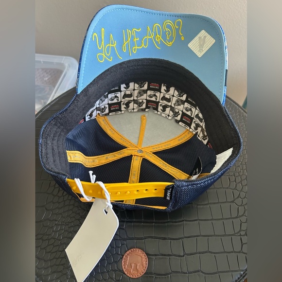 Brand New All Ears Goorin Bros Trucker Hat - Picture 2 of 4